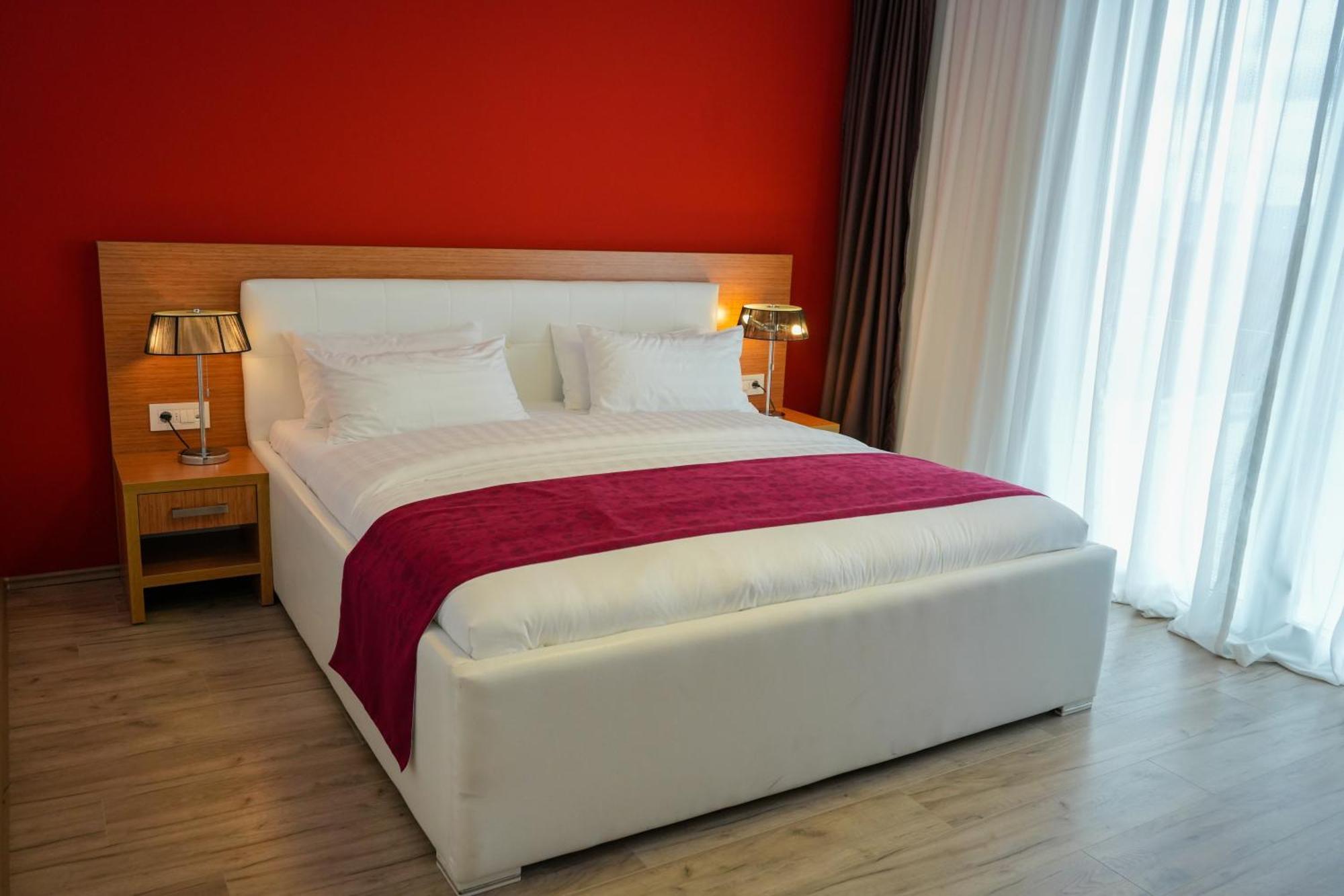 Queen Vali Palace Prilepnica Екстериор снимка