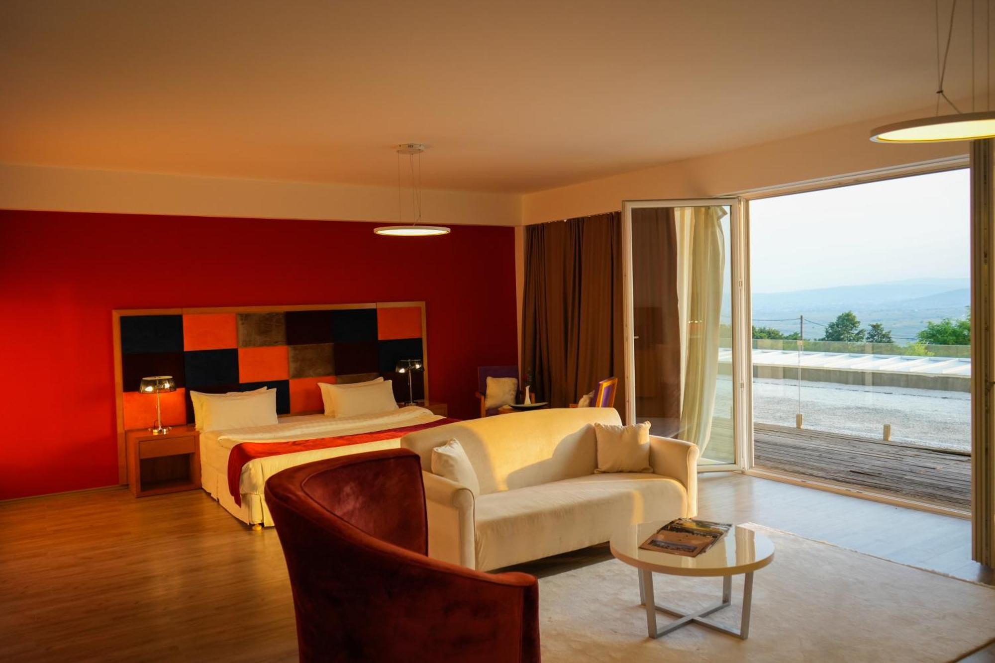 Queen Vali Palace Prilepnica Екстериор снимка